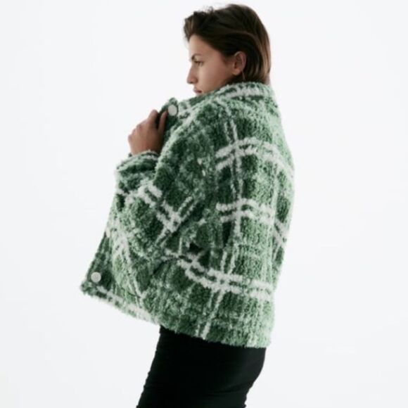 Zara Combination Plaid Fleece Button Front Jacket in Green/White | Small - Picture 4 of 10